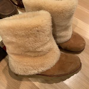 GUC Ugg Boots, Size 8